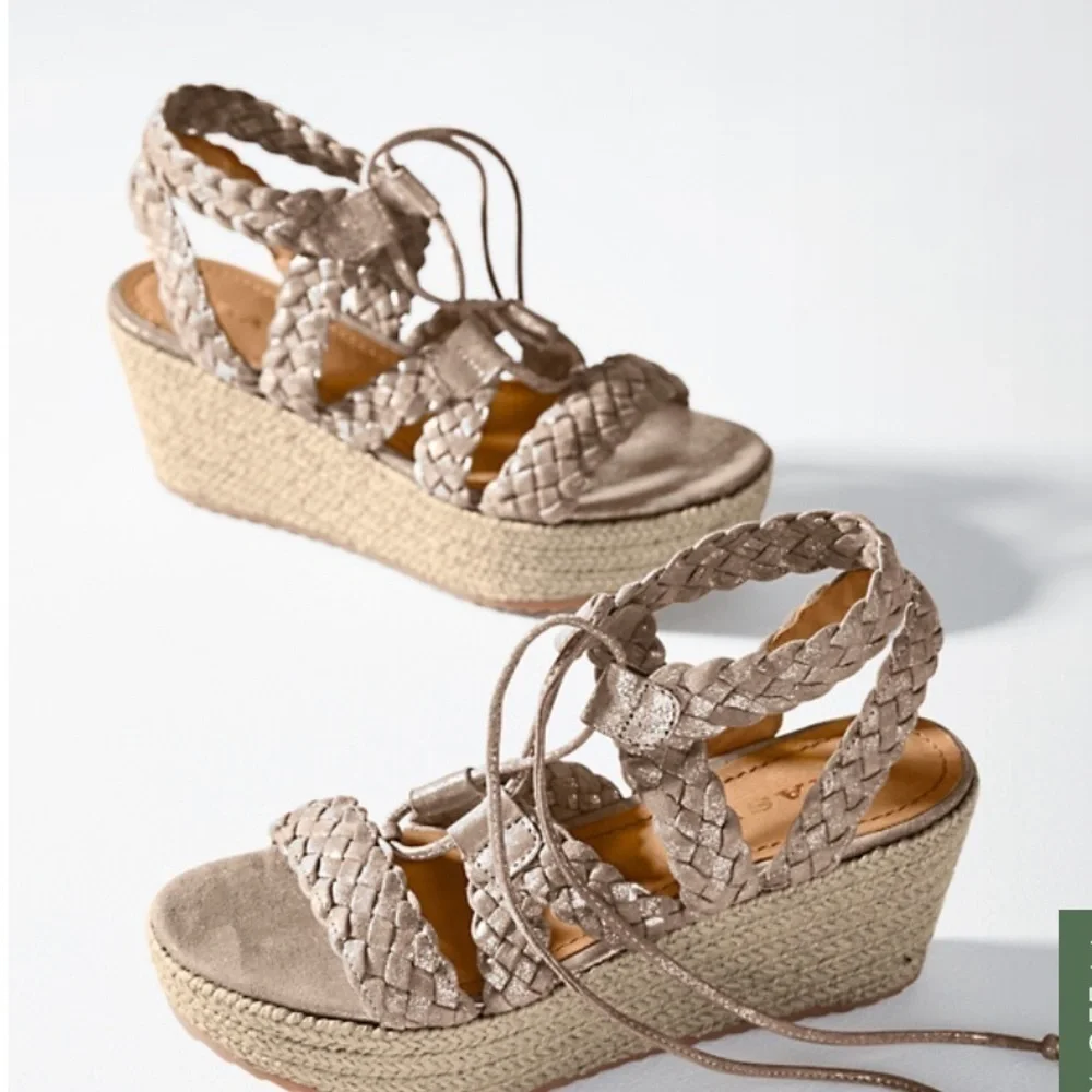 Trask Patrice braided wedge espadrilles size 10